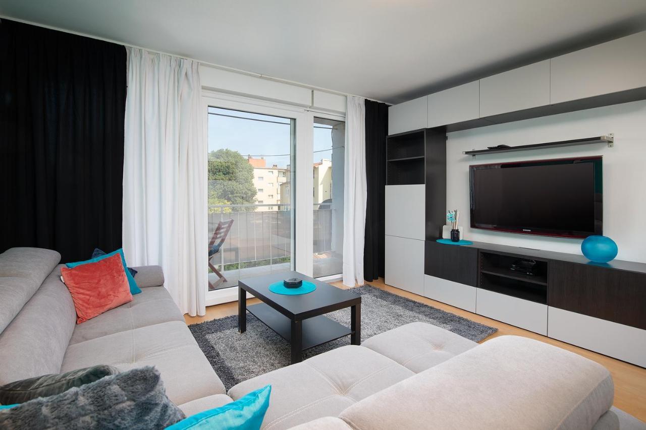 Apartment Kim Pula Exterior photo